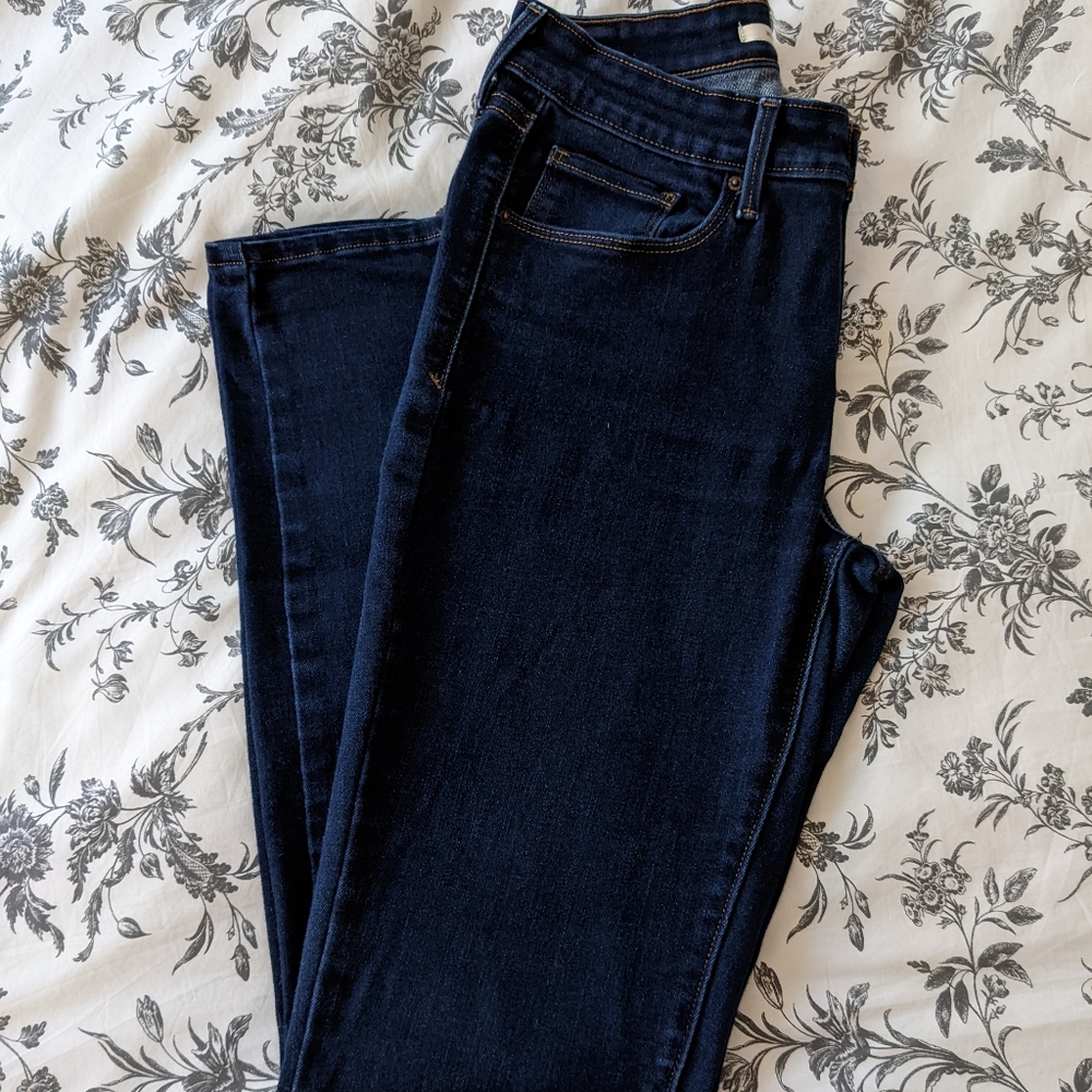 Levi mid-rise skinny dark wash jeans